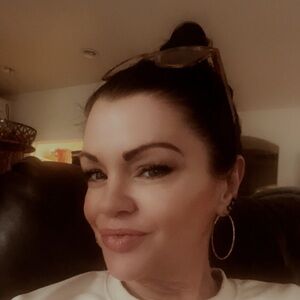 Meet your Posher, Cheri